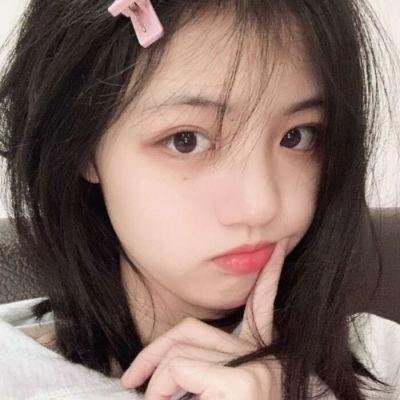 正面全裸